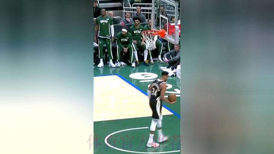 布里奇斯妙传 米勒空接双手炸筐